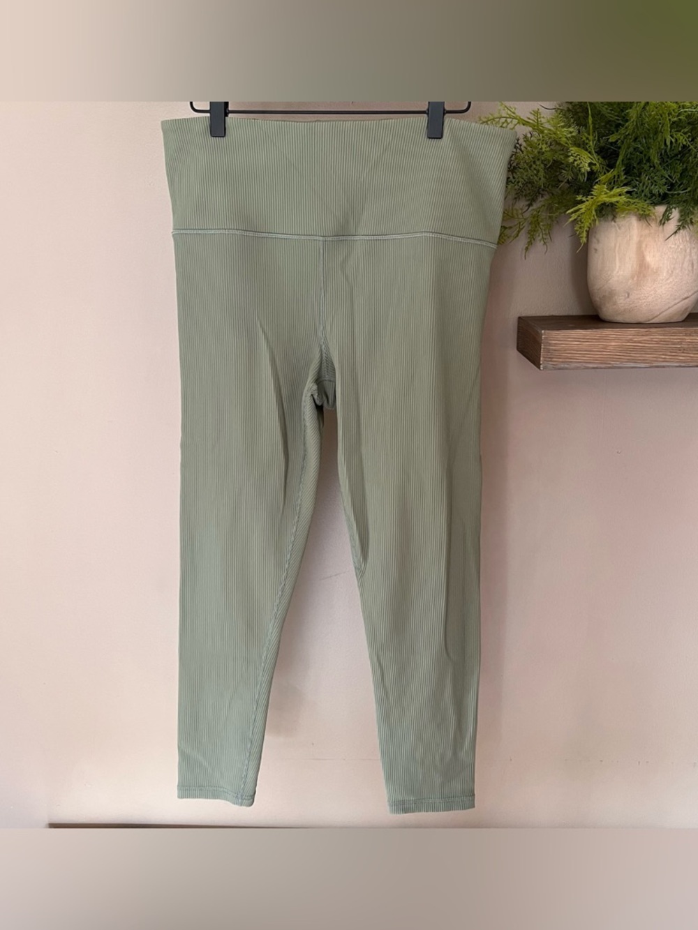 Athleta elation leggings